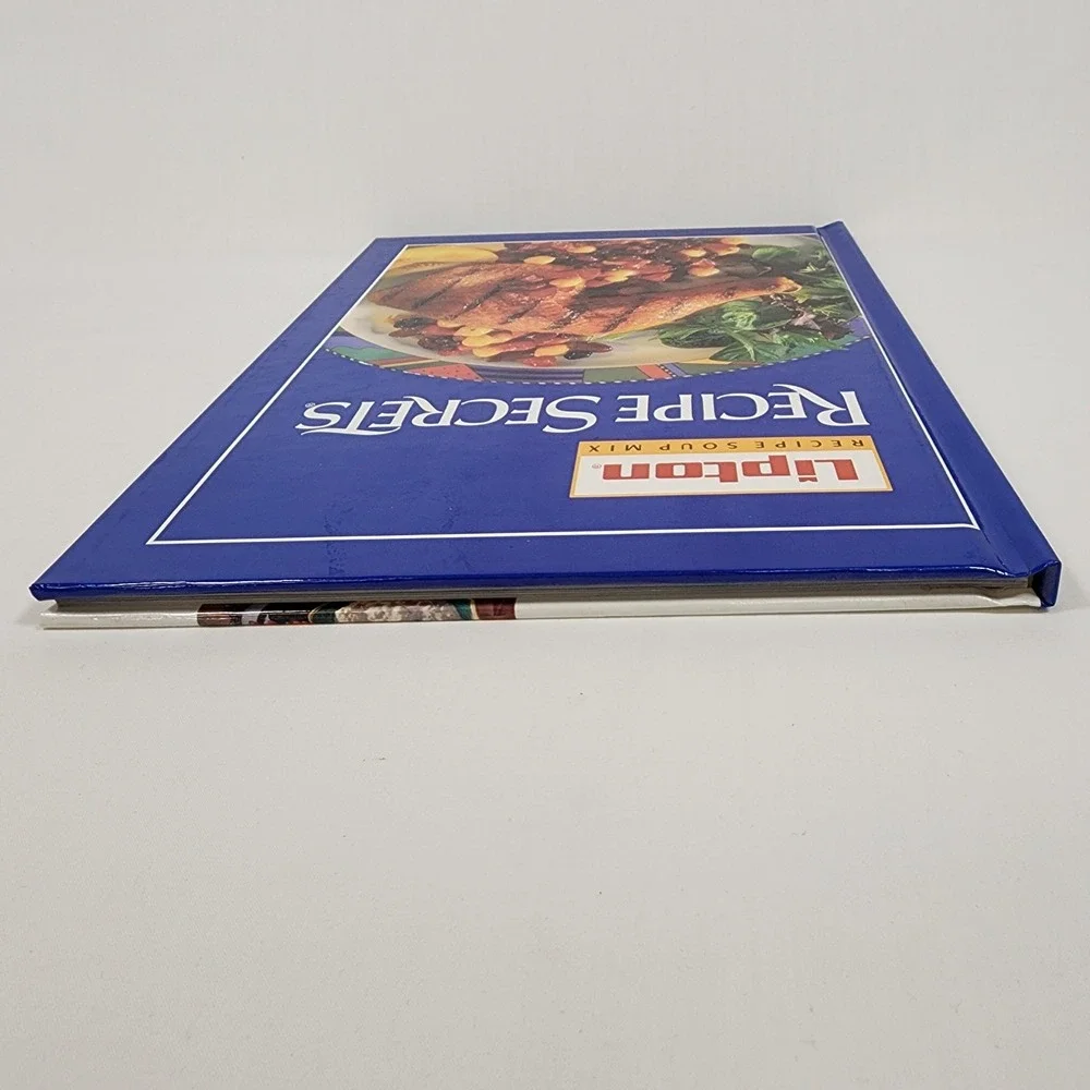 VINTAGE Lipton Recipe Soup MIX‎ Recipe Secrets Cookbook by Thomas J. Lipton 1995